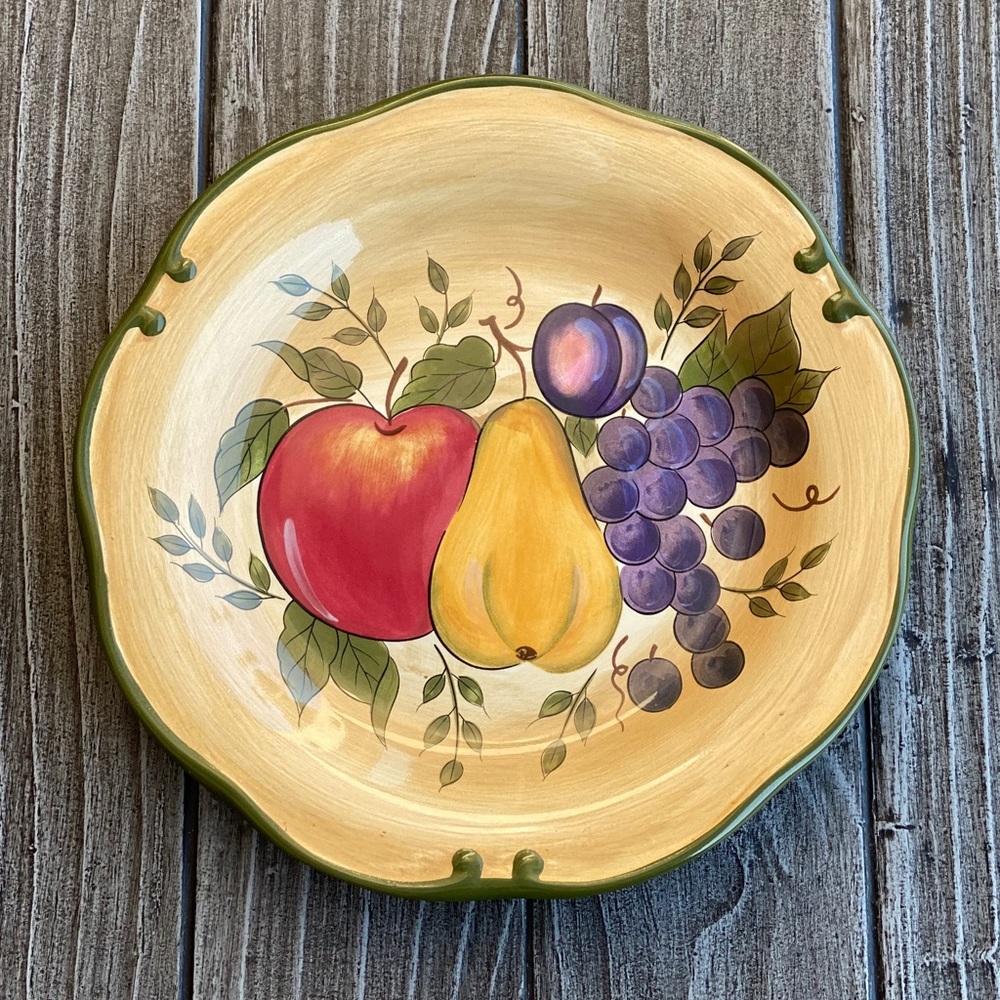 Granada Hand Painted Fruit Bowl Dinner Plate